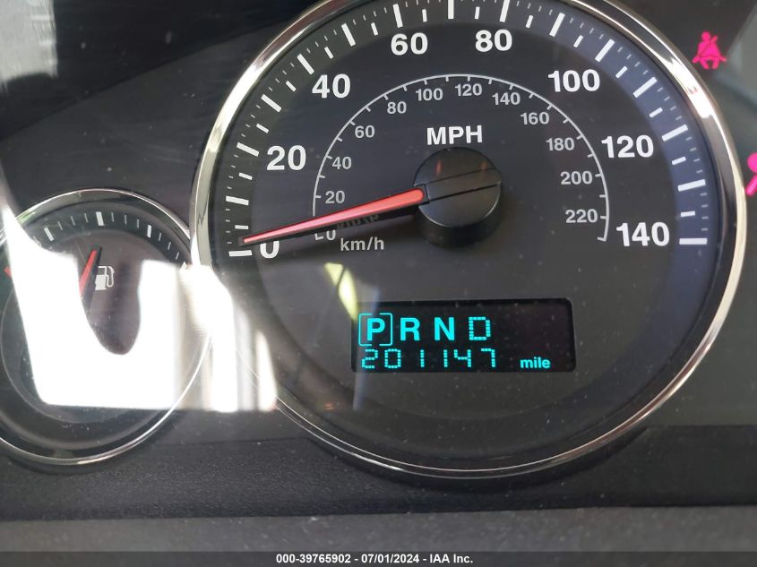 2007 Jeep Grand Cherokee Laredo VIN: 1J8GR48K37C524729 Lot: 39765902