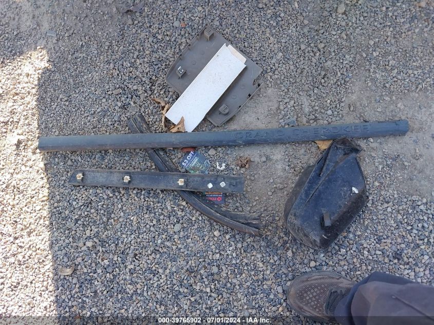 2007 Jeep Grand Cherokee Laredo VIN: 1J8GR48K37C524729 Lot: 39765902