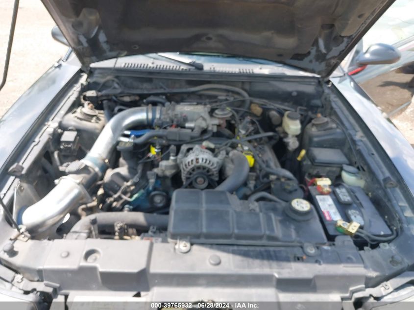 2002 Ford Mustang Gt VIN: 1FAFP45X92F174044 Lot: 39765932