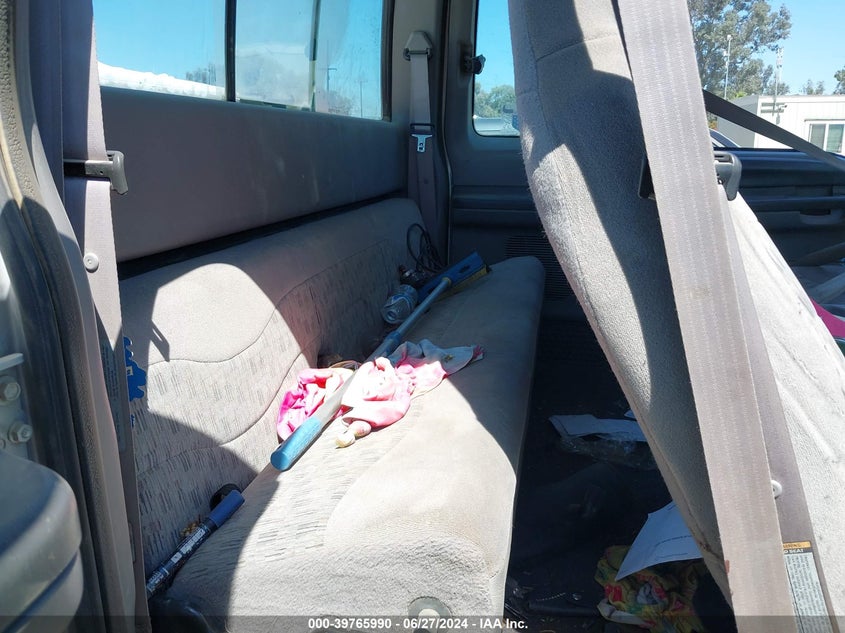 1999 Ford F-250 Lariat/Xl/Xlt VIN: 1FTNX20FXXEE59549 Lot: 39765990