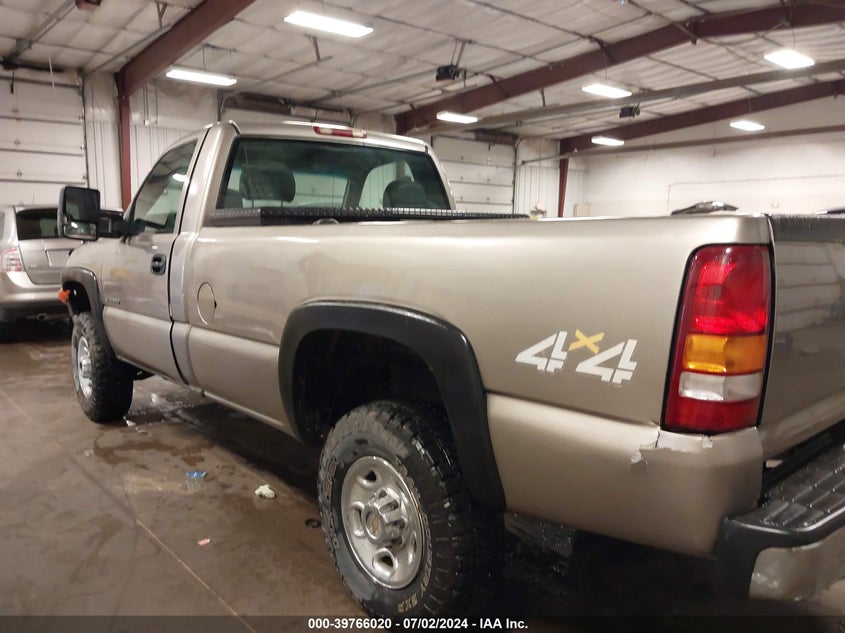 2002 Chevrolet Silverado 2500Hd VIN: 1GCHK24U12E195053 Lot: 39766020
