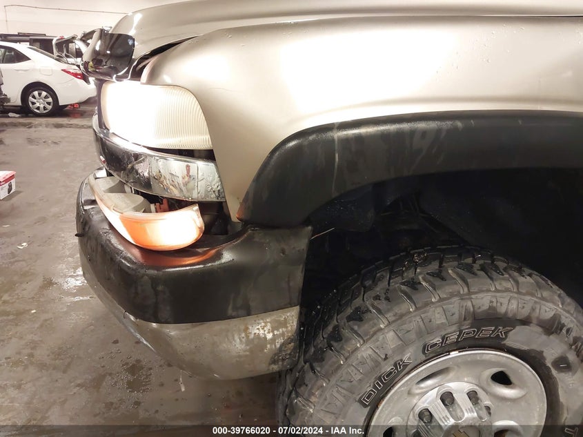 2002 Chevrolet Silverado 2500Hd VIN: 1GCHK24U12E195053 Lot: 39766020