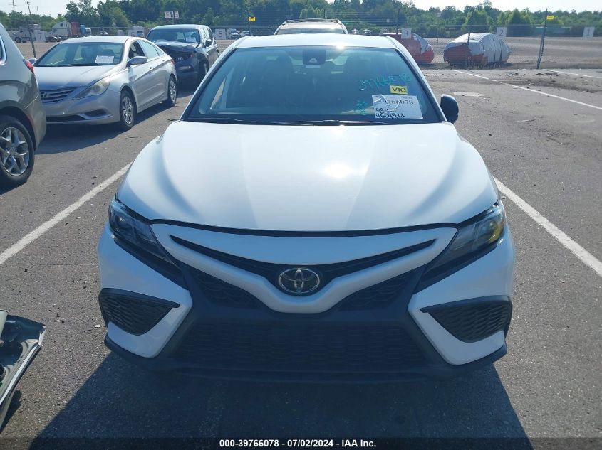 2021 Toyota Camry Se Nightshade Edition VIN: 4T1G11AK8MU427924 Lot: 39766078