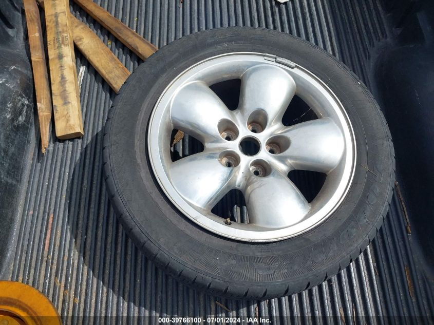 2004 Dodge Ram 1500 Slt/Laramie VIN: 1D7HA18D44J229896 Lot: 39766100