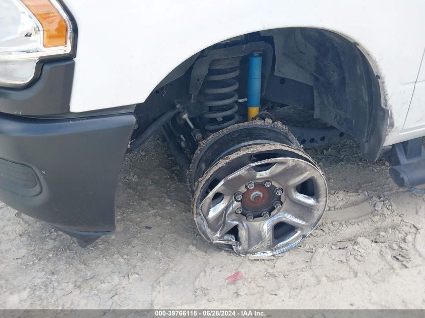 2020 Ram 3500 Tradesman 4X4 8' Box VIN: 3C63R3GJ0LG144450 Lot: 39766118