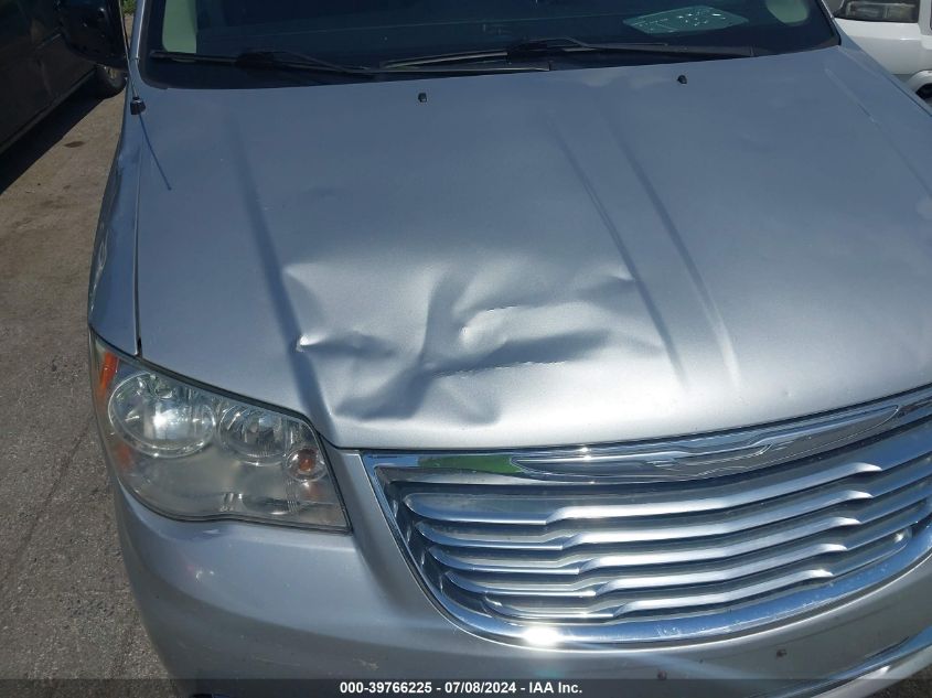 2011 Chrysler Town & Country Touring VIN: 2A4RR5DG8BR623709 Lot: 39766225