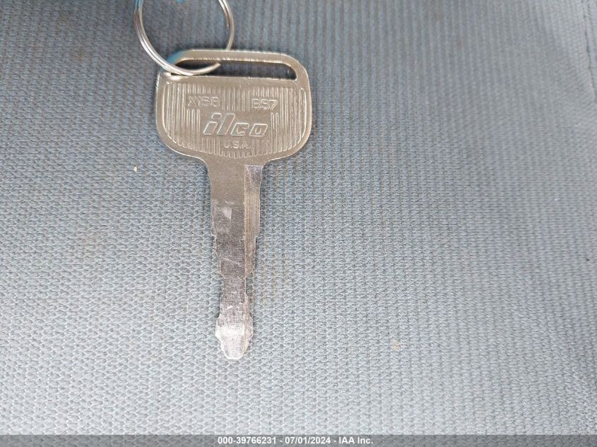 2001 Isuzu Nqr VIN: JALE5B14317901679 Lot: 39766231