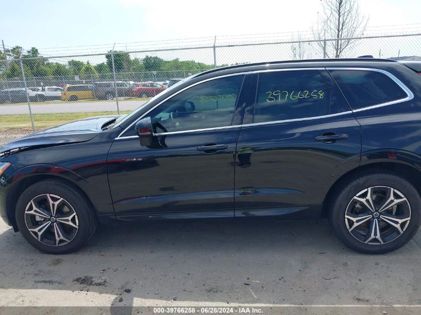 2022 Volvo Xc60 B5 Momentum VIN: YV4L12RK4N1945235 Lot: 39766258