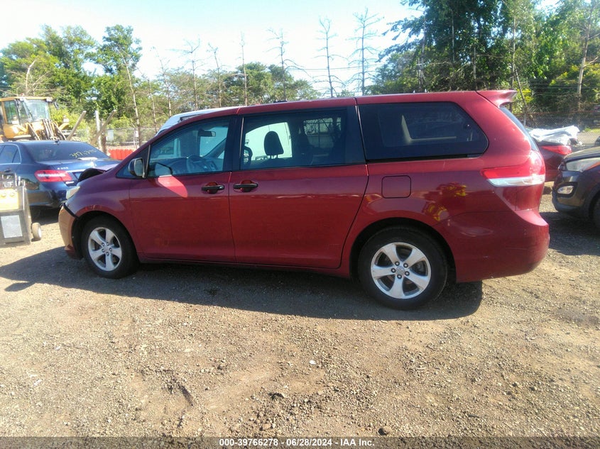 2011 Toyota Sienna Base V6 VIN: 5TDZK3DC1BS077211 Lot: 39766278
