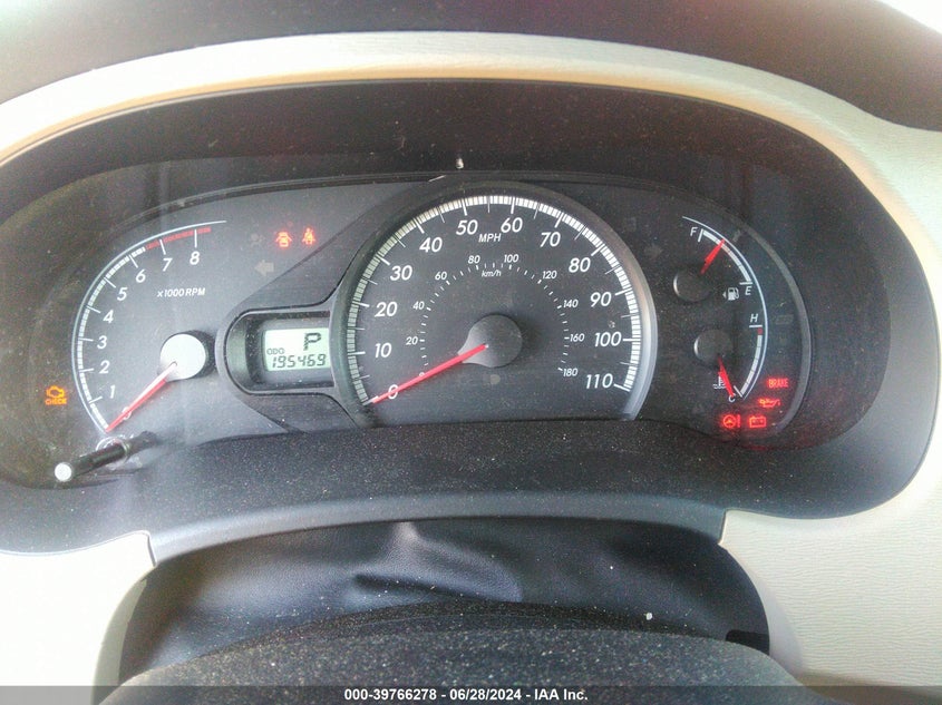 2011 Toyota Sienna Base V6 VIN: 5TDZK3DC1BS077211 Lot: 39766278