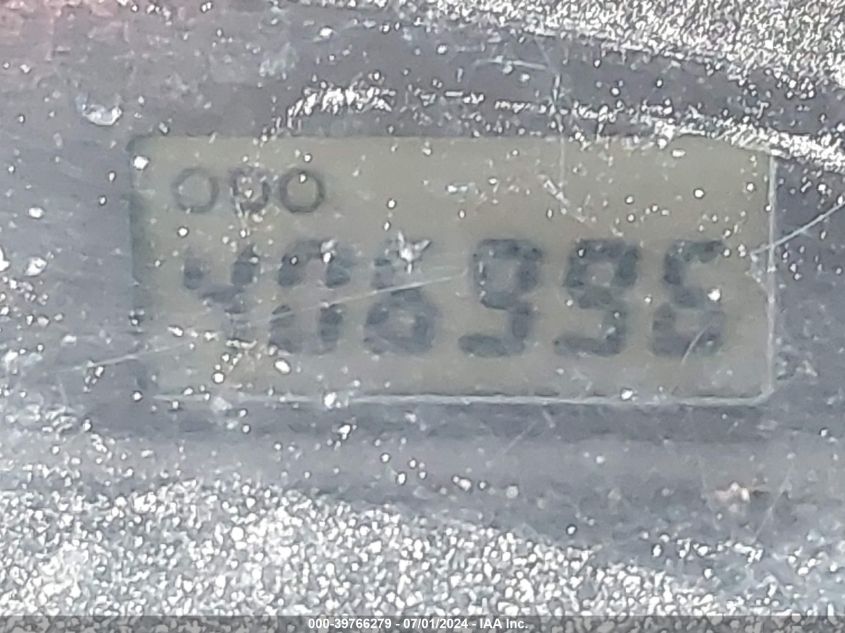 2002 Chevrolet Tracker Hard Top Base VIN: 2CNBJ13C726933708 Lot: 39766279