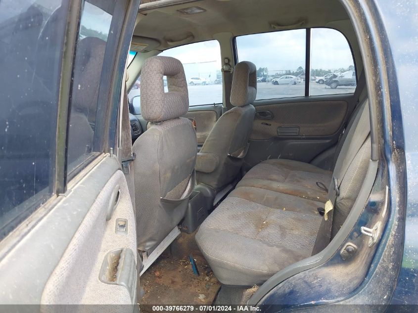 2002 Chevrolet Tracker Hard Top Base VIN: 2CNBJ13C726933708 Lot: 39766279