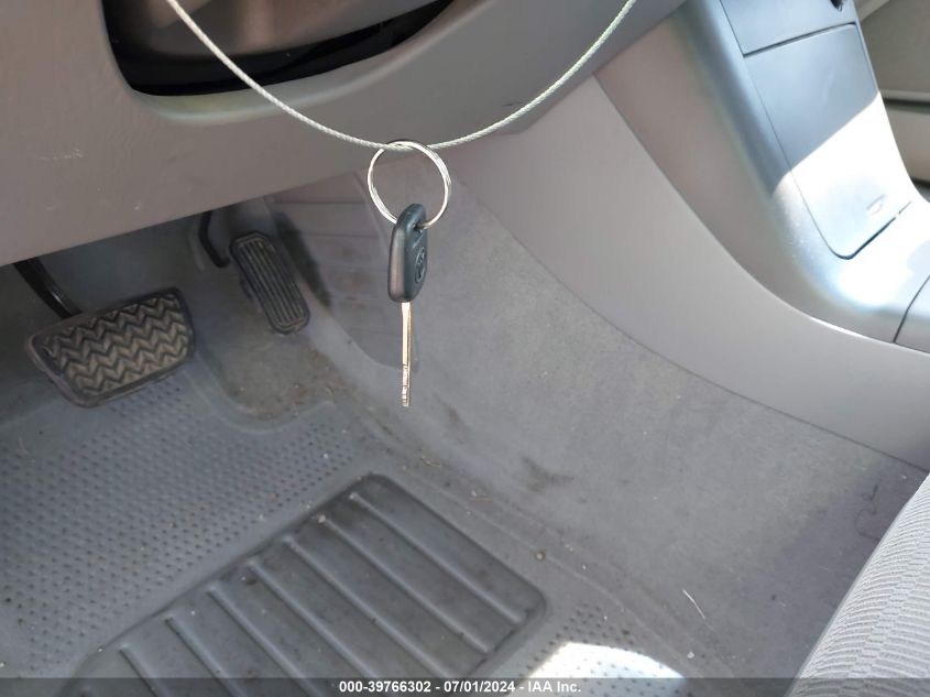 2005 Toyota Camry Le VIN: 4T1BE32K25U522442 Lot: 39766302