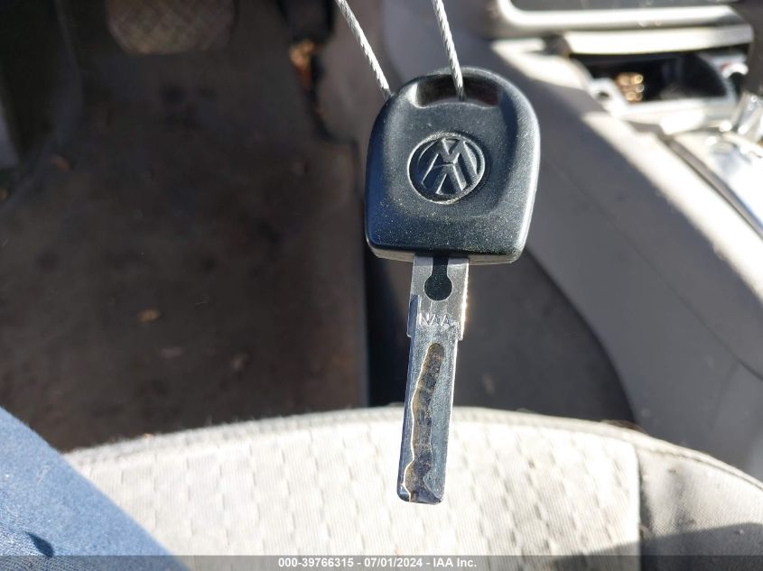 2004 Volkswagen Passat Gls Tdi VIN: WVWPE63B14E295585 Lot: 39766315