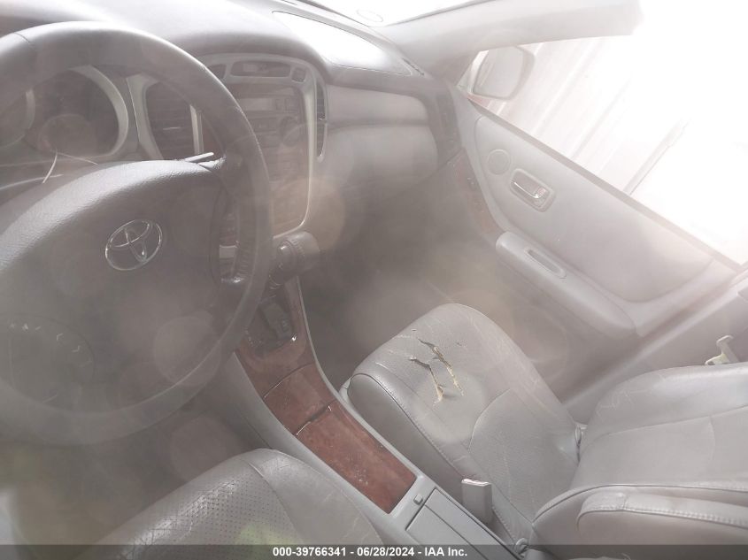 2004 Toyota Highlander Limited V6 VIN: JTEDP21A940009426 Lot: 39766341