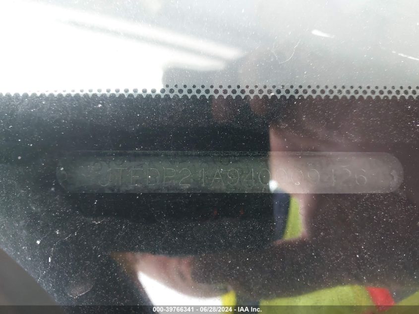 2004 Toyota Highlander Limited V6 VIN: JTEDP21A940009426 Lot: 39766341