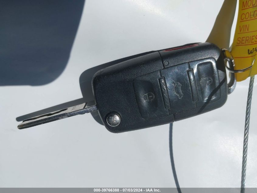 2009 Volkswagen Eos Komfort VIN: WVWAA71F59V021357 Lot: 39766388