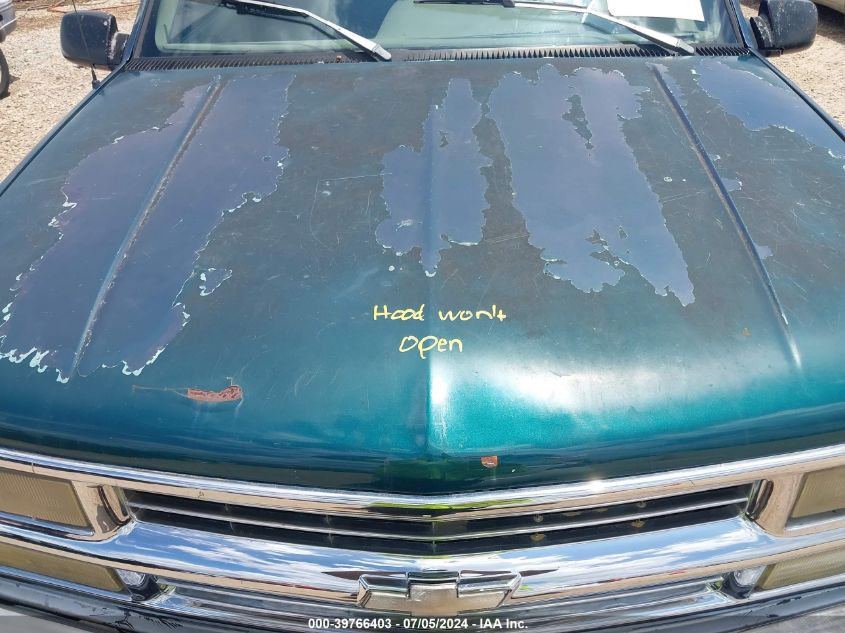 1995 Chevrolet Gmt-400 K1500 VIN: 1GCEK14K0SZ257417 Lot: 39766403