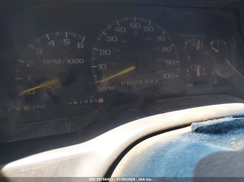 1995 Chevrolet Gmt-400 K1500 VIN: 1GCEK14K0SZ257417 Lot: 39766403