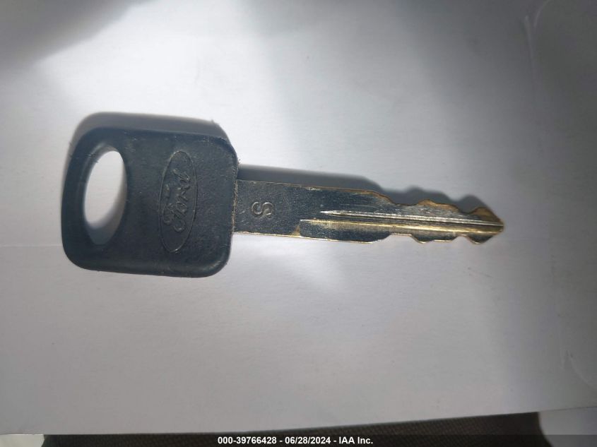 1998 Ford Ranger Super Cab VIN: 1FTZR15U3WPB08868 Lot: 39766428