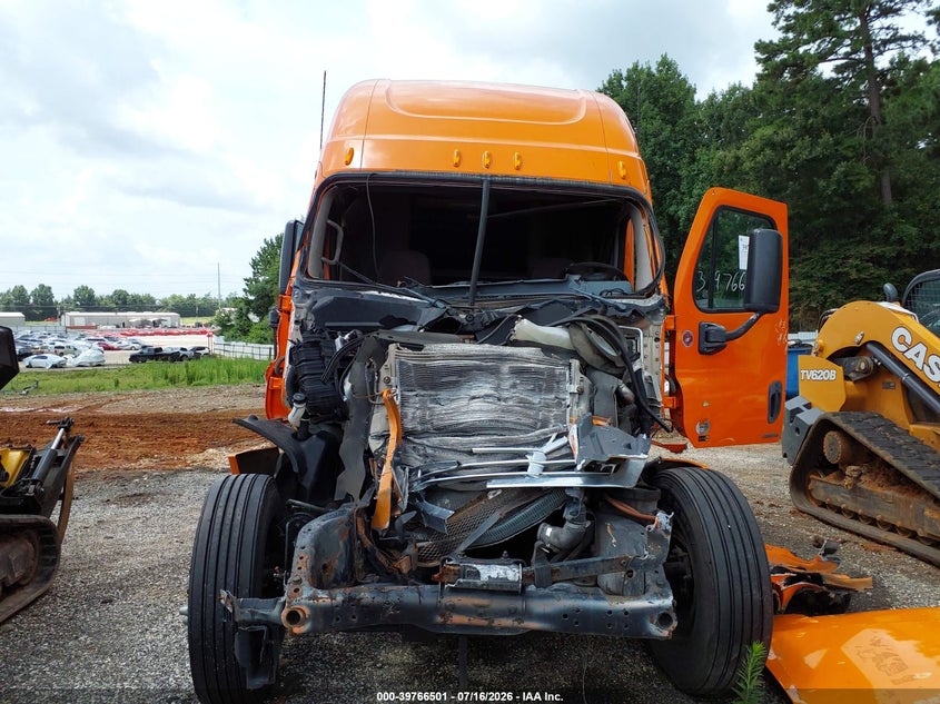 2012 OTHER FREIGHTLINER CASCADIA 125 TRUCK N/A