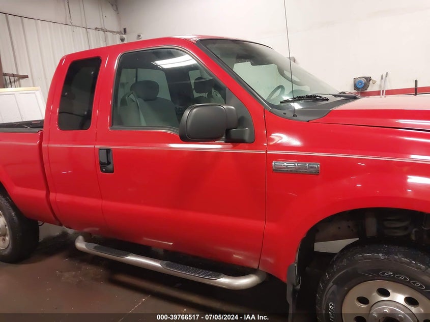 2005 Ford F-250 Lariat/Xl/Xlt VIN: 1FTSX21525EC86857 Lot: 39766517