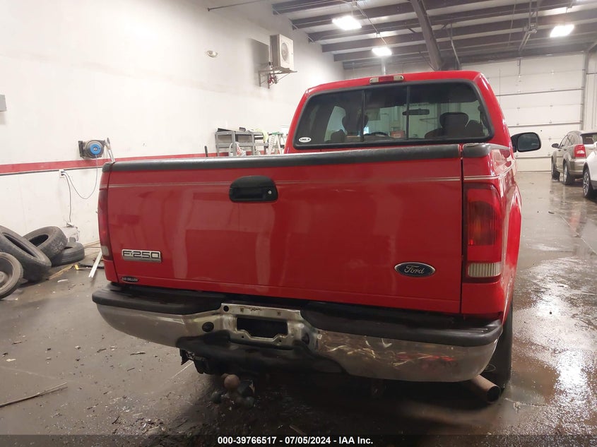 2005 Ford F-250 Lariat/Xl/Xlt VIN: 1FTSX21525EC86857 Lot: 39766517