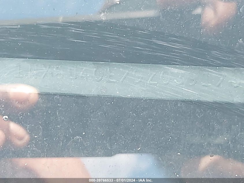 2009 Toyota Corolla S VIN: 1NXBU40E79Z039170 Lot: 39766533