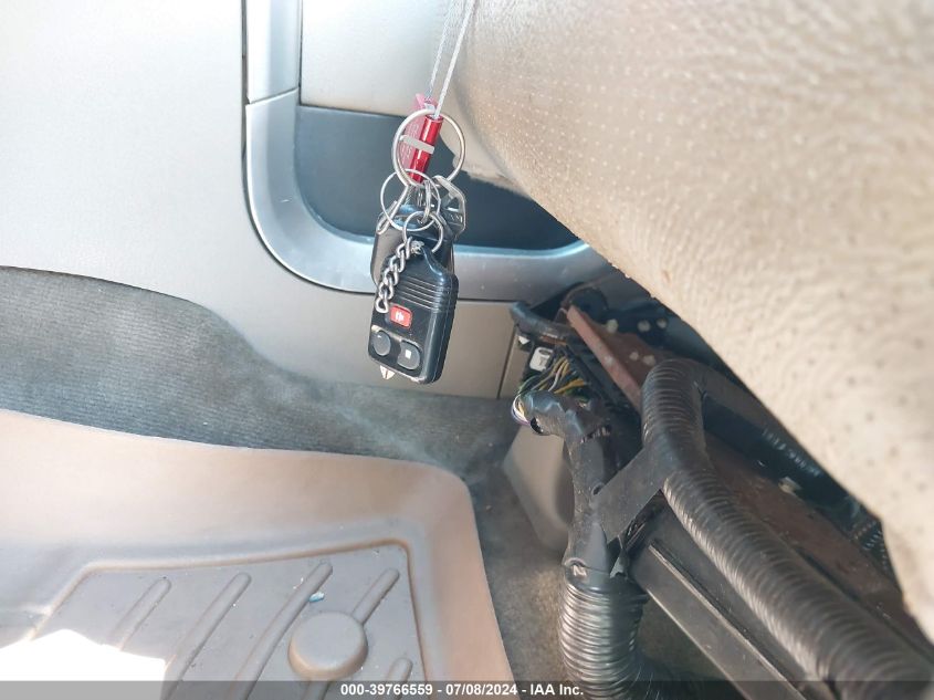 2010 Ford F-150 Lariat VIN: 1FTFW1CV4AFD62532 Lot: 39766559