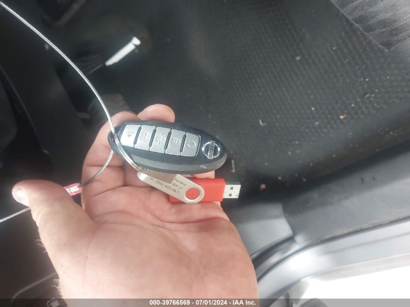 2018 NISSAN ROGUE S/SV - KNMAT2MV9JP561352