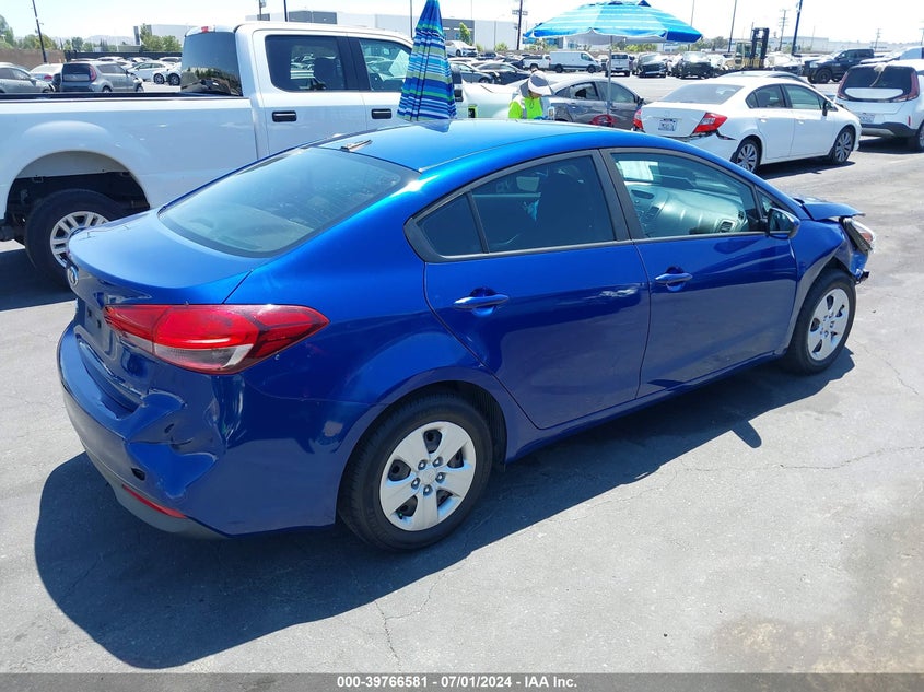 2017 KIA FORTE LX - 3KPFK4A79HE037431