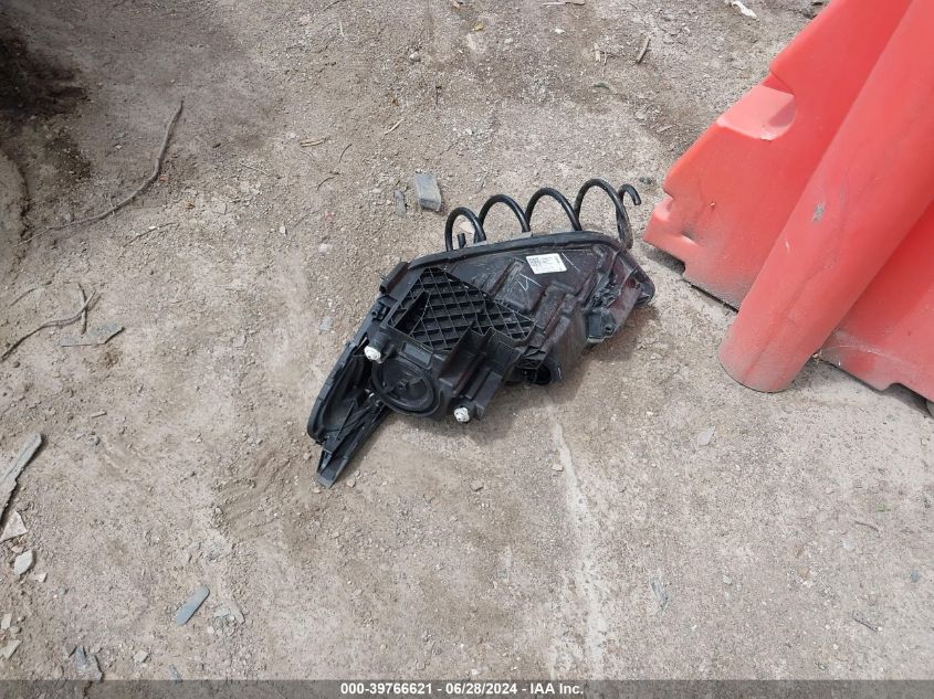 2018 Chevrolet Equinox Ls VIN: 3GNAXREV6JS555609 Lot: 39766621