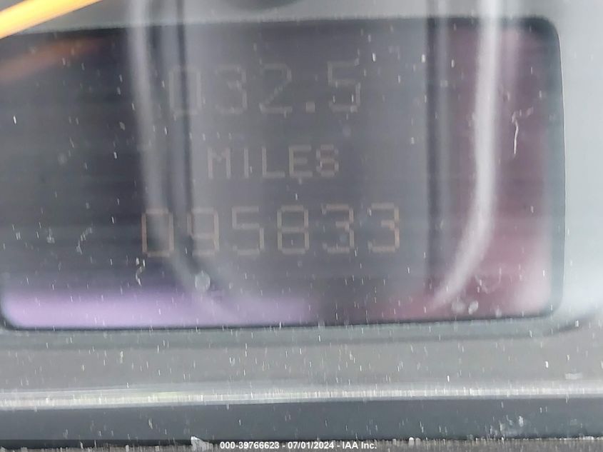 2001 Mercedes-Benz E 320 VIN: WDBJF65J41B361324 Lot: 39766623