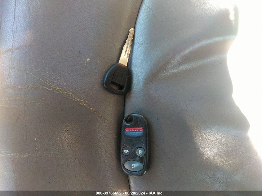 2000 Honda Accord Ex VIN: 1HGCG1651YA065366 Lot: 39766652