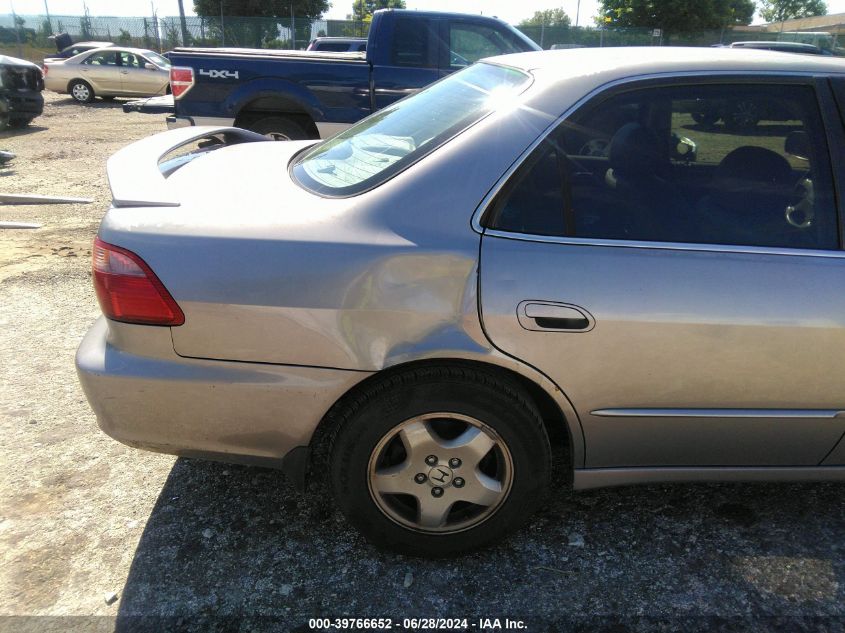 2000 Honda Accord Ex VIN: 1HGCG1651YA065366 Lot: 39766652