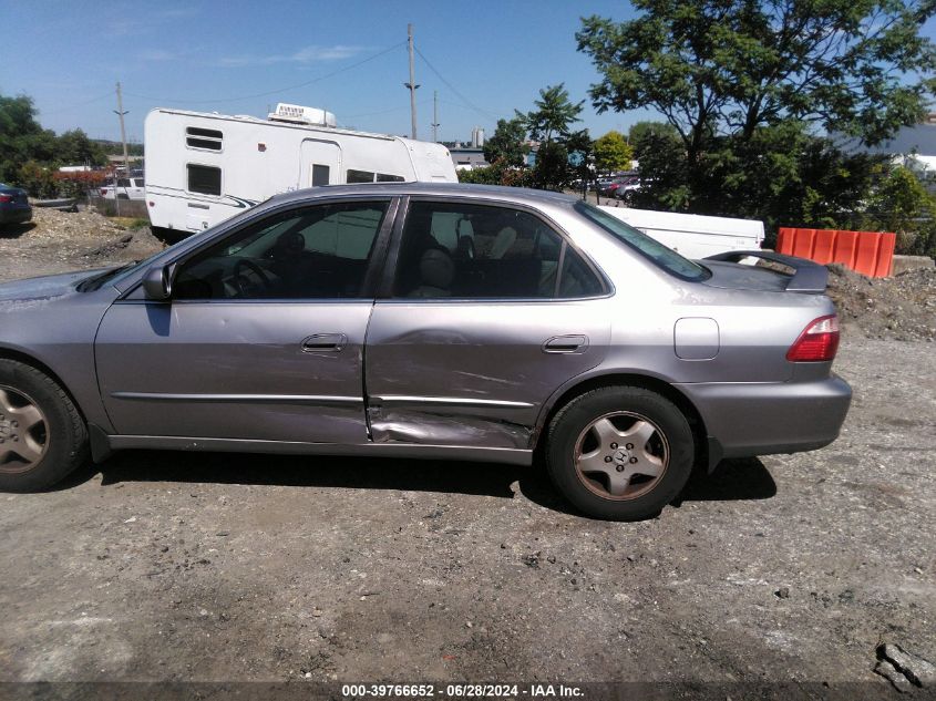 2000 Honda Accord Ex VIN: 1HGCG1651YA065366 Lot: 39766652