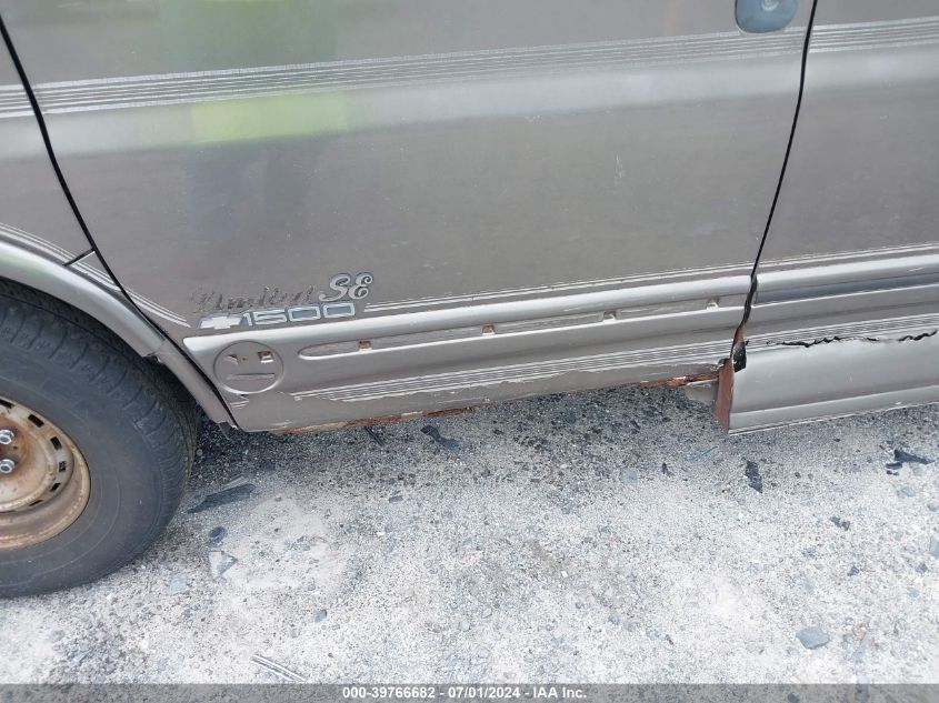 2001 Chevrolet Express Upfitter VIN: 1GBFG15R711103483 Lot: 39766682