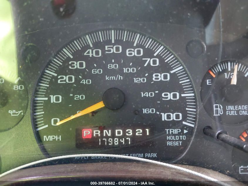 2001 Chevrolet Express Upfitter VIN: 1GBFG15R711103483 Lot: 39766682