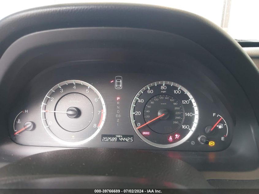 2011 Honda Accord Exl VIN: 1HGCP3F88BA031132 Lot: 39766689