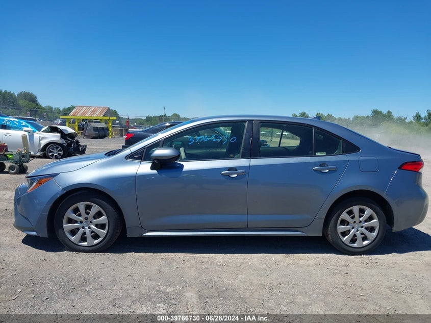 VIN JTDEPRAE7LJ019370 2020 TOYOTA COROLLA LE