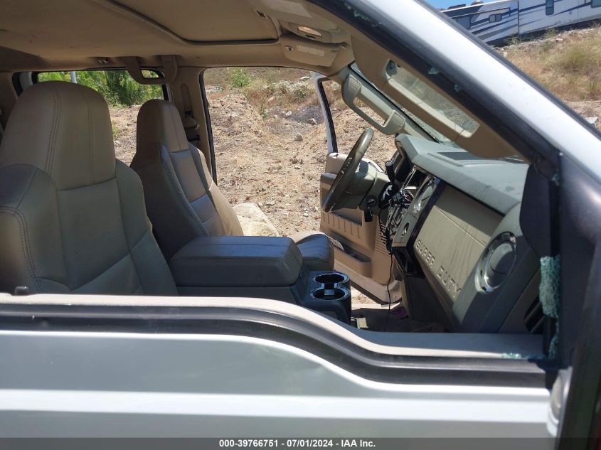 2008 Ford F-450 King Ranch/Lariat/Xl/Xlt VIN: 1FTXW43R58EA47196 Lot: 39766751