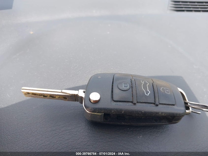 2008 Audi A4 2.0T VIN: WAUDF78E28A058526 Lot: 39766754