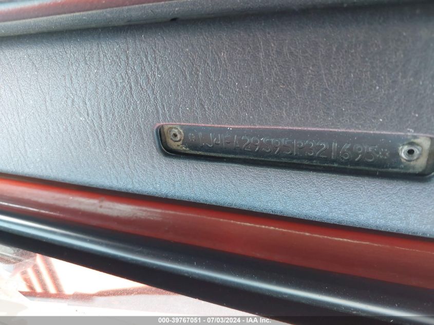 2005 Jeep Wrangler Se VIN: 1J4FA29S95P321695 Lot: 39767051