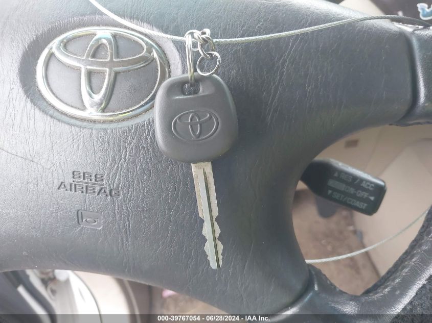 2003 Toyota Highlander Limited V6 VIN: JTEHF21A230135582 Lot: 39767054