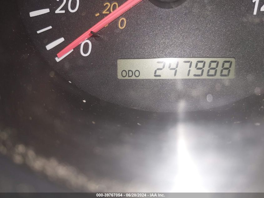 2003 Toyota Highlander Limited V6 VIN: JTEHF21A230135582 Lot: 39767054