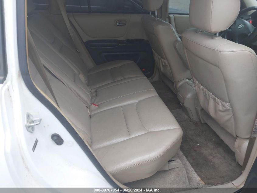 2003 Toyota Highlander Limited V6 VIN: JTEHF21A230135582 Lot: 39767054