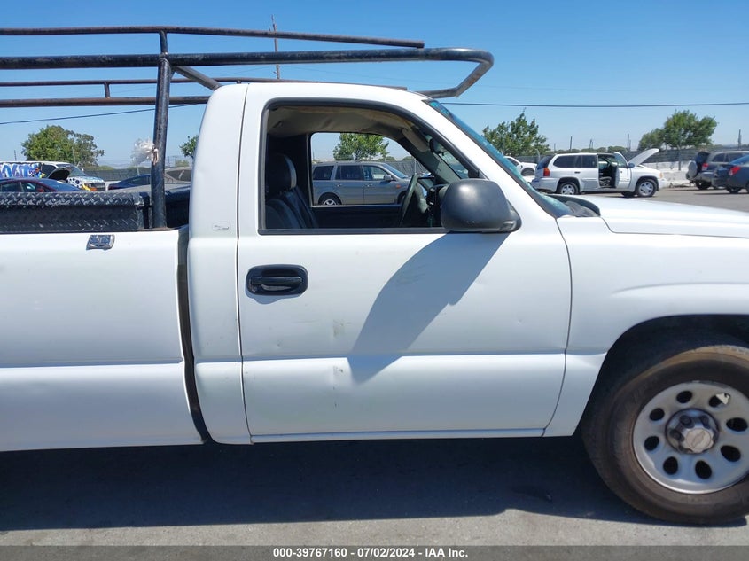2005 Chevrolet Silverado 1500 Work Truck VIN: 1GCEC14V85Z289673 Lot: 39767160