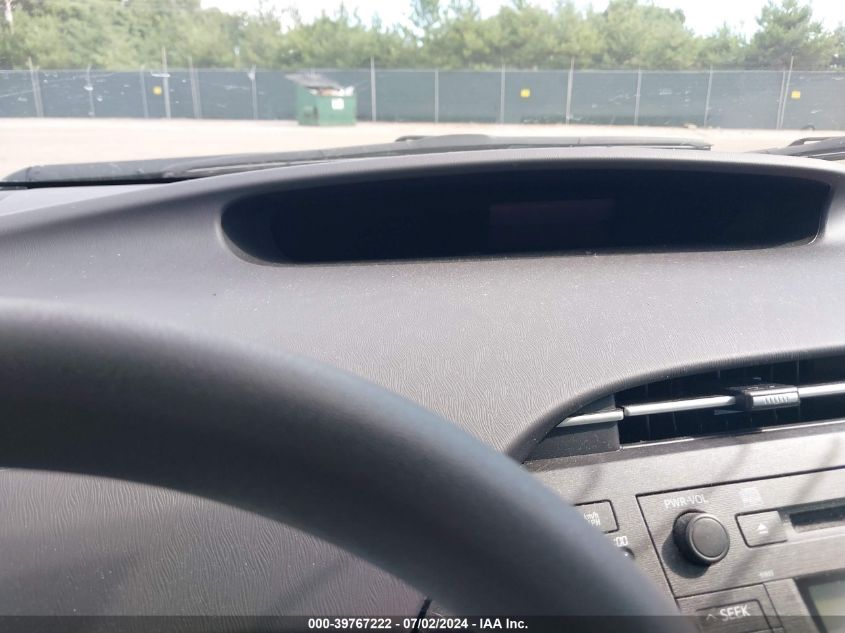 2011 Toyota Prius Two VIN: JTDKN3DU7B1421333 Lot: 39767222