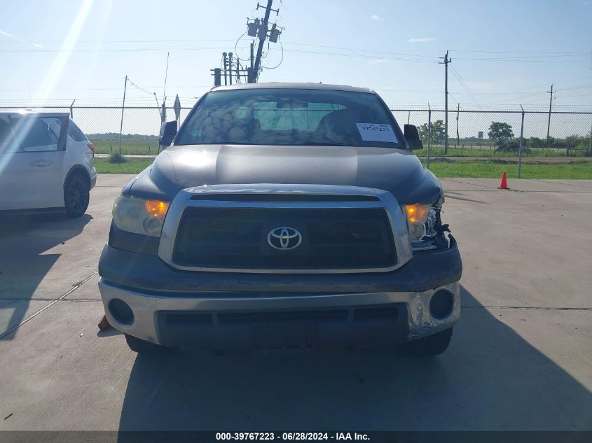 2011 Toyota Tundra Grade 4.6L V8 VIN: 5TFUM5F11BX024420 Lot: 39767223