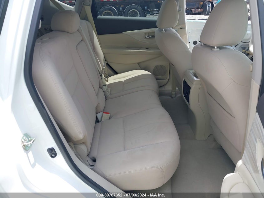 2015 Nissan Murano Sv VIN: 5N1AZ2MH7FN226517 Lot: 39767352